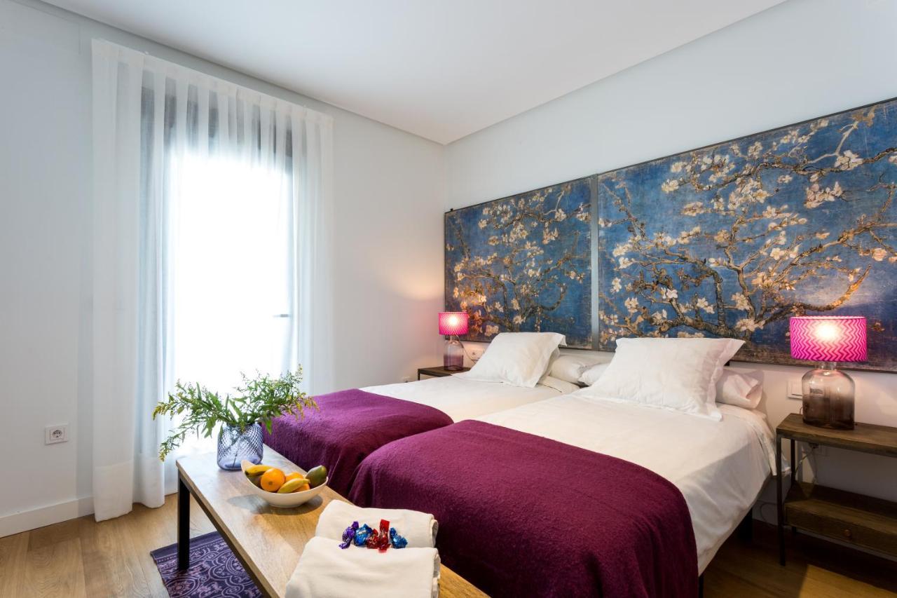 Apartamentos Rg Plaza De Espana 세비야 외부 사진