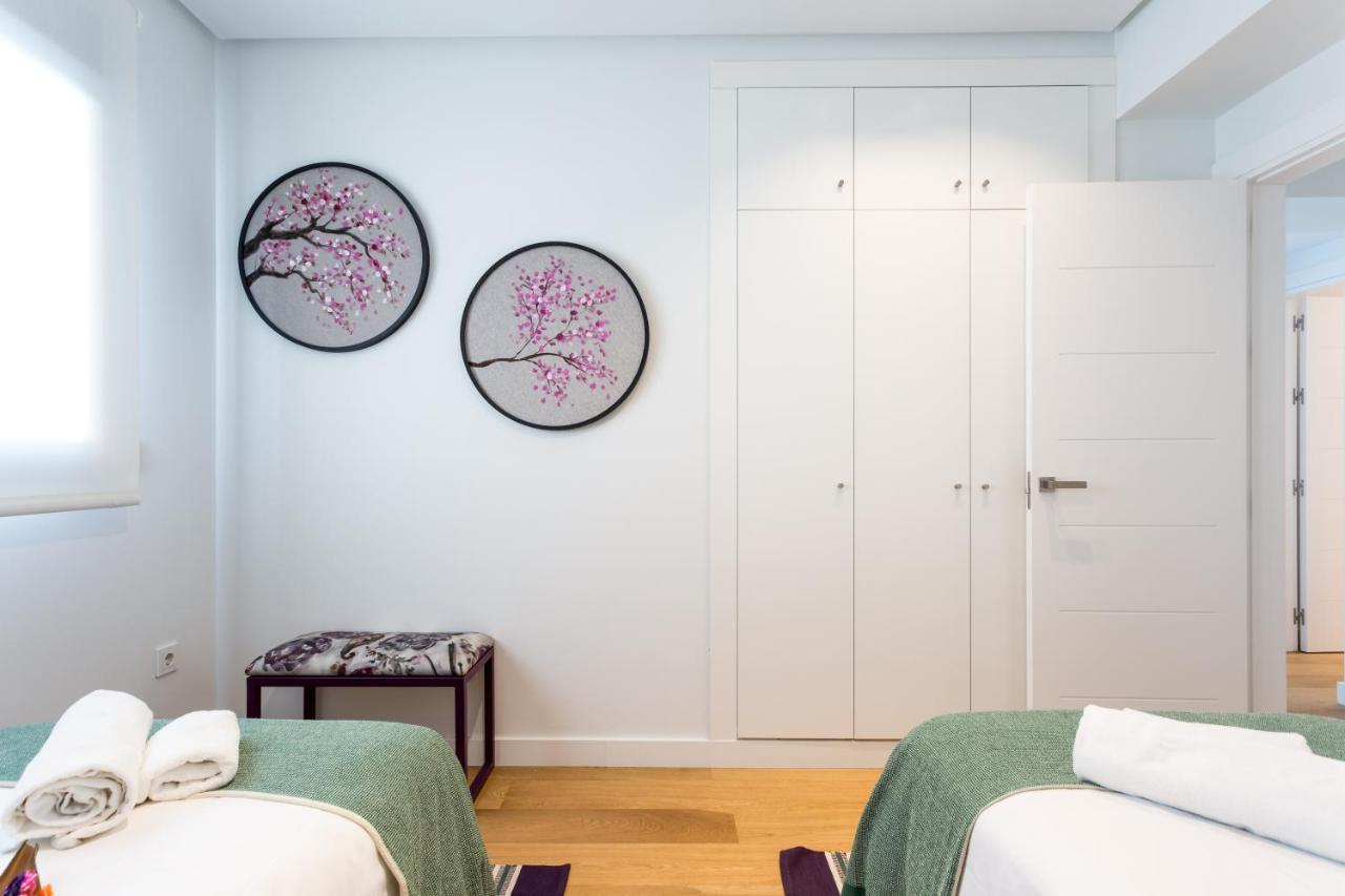 Apartamentos Rg Plaza De Espana 세비야 외부 사진